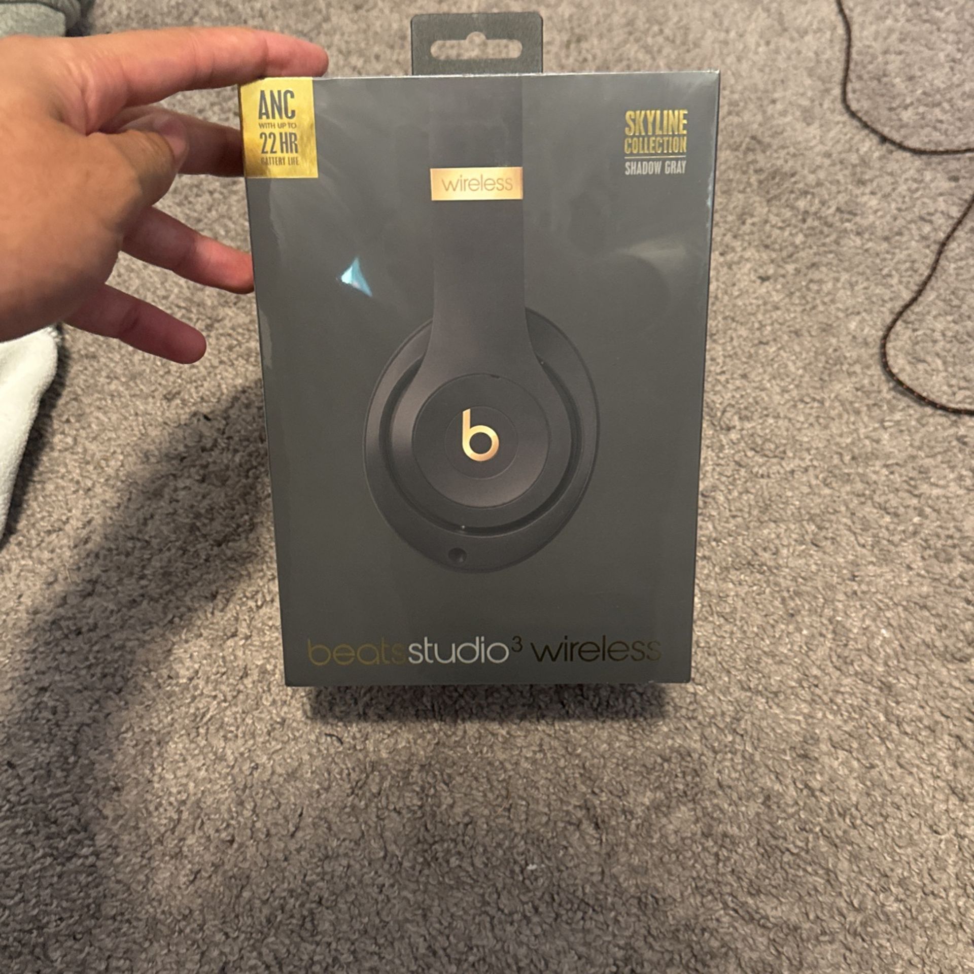 Beats Studio 3 Wireless Over Ear headphones