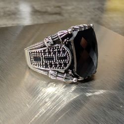 Sterling Silver And Onyx Ring Size 9