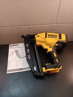 New dewalt 16 ga finish nailer tool only