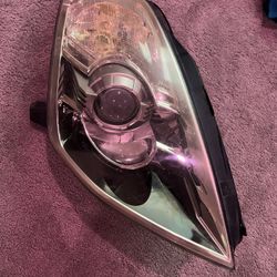 350z Passenger Headlight