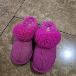 Ugg slippers