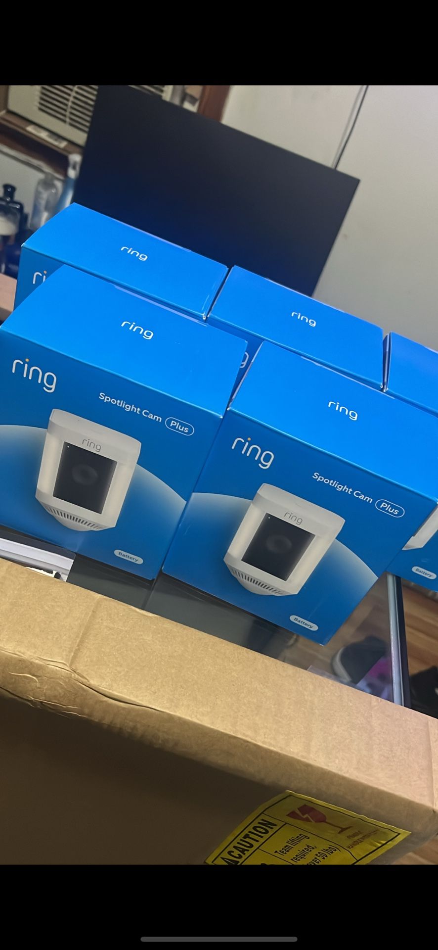 Spotlight Cam Plus battery