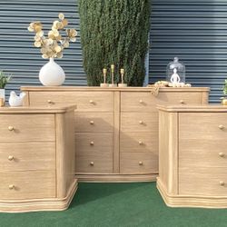 🌾POTTERY BARN ✨INSPIRED ✨ SOLID WOOD DRESSER AND 2 NIGHTSTAND