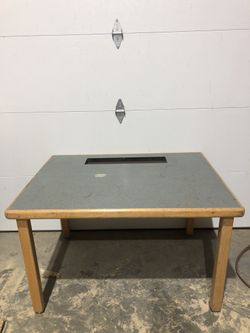 DESK COMPUTER
