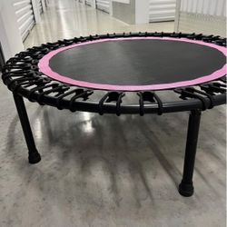 Bungee Fitness Rebounder / Mini Trampoline  – Great Condition