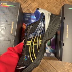 Size 10M ASICS Gel-Kayano 14 Kith Marvel vs. Capcom Wolverine