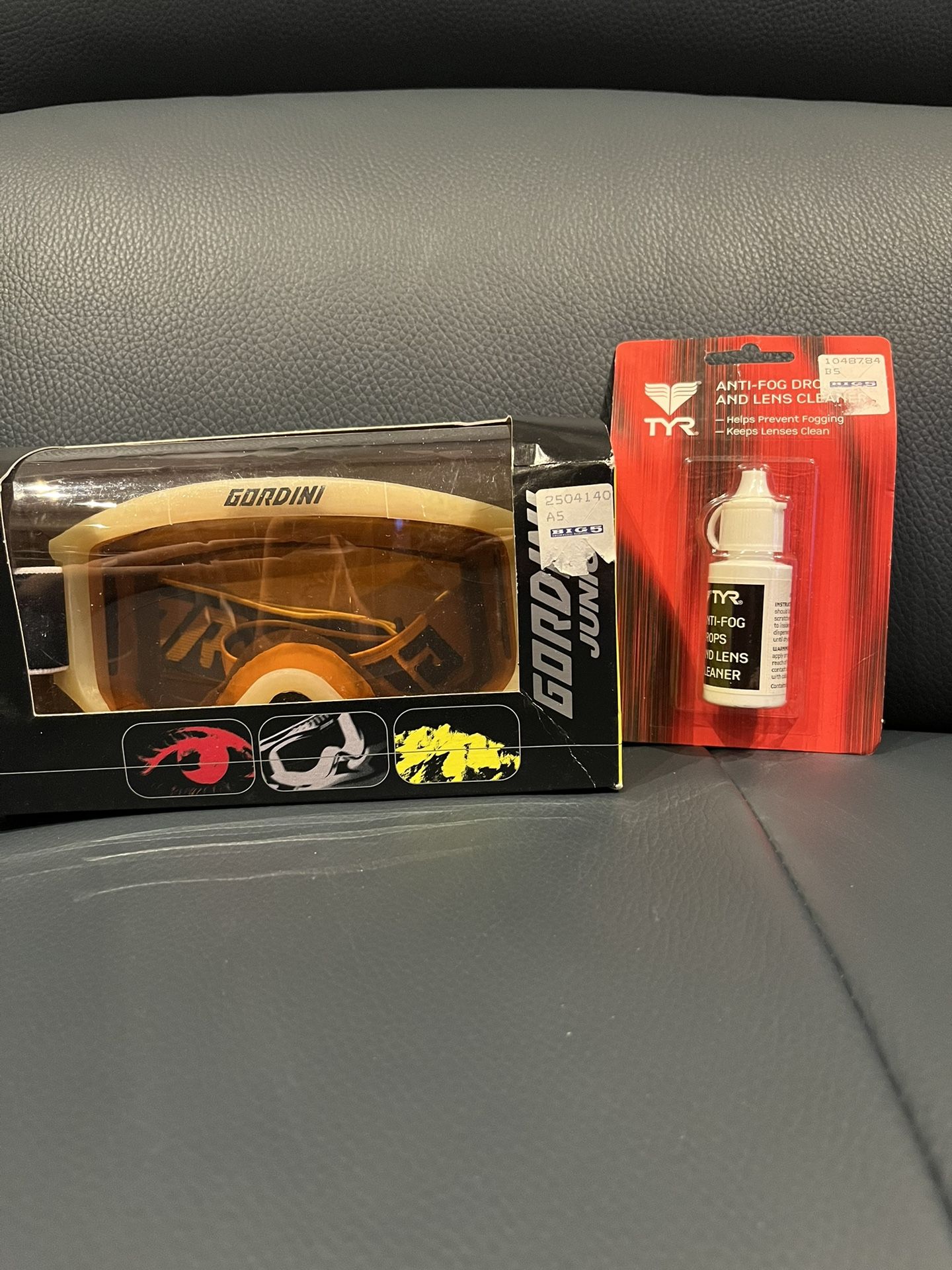 Gordini Ski/Snowboarding Goggle/plus anti fog drops bundle