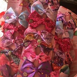 $3 EACH PACK OF BOWS 👧 