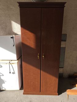 Oak Wood Dresser cabinet