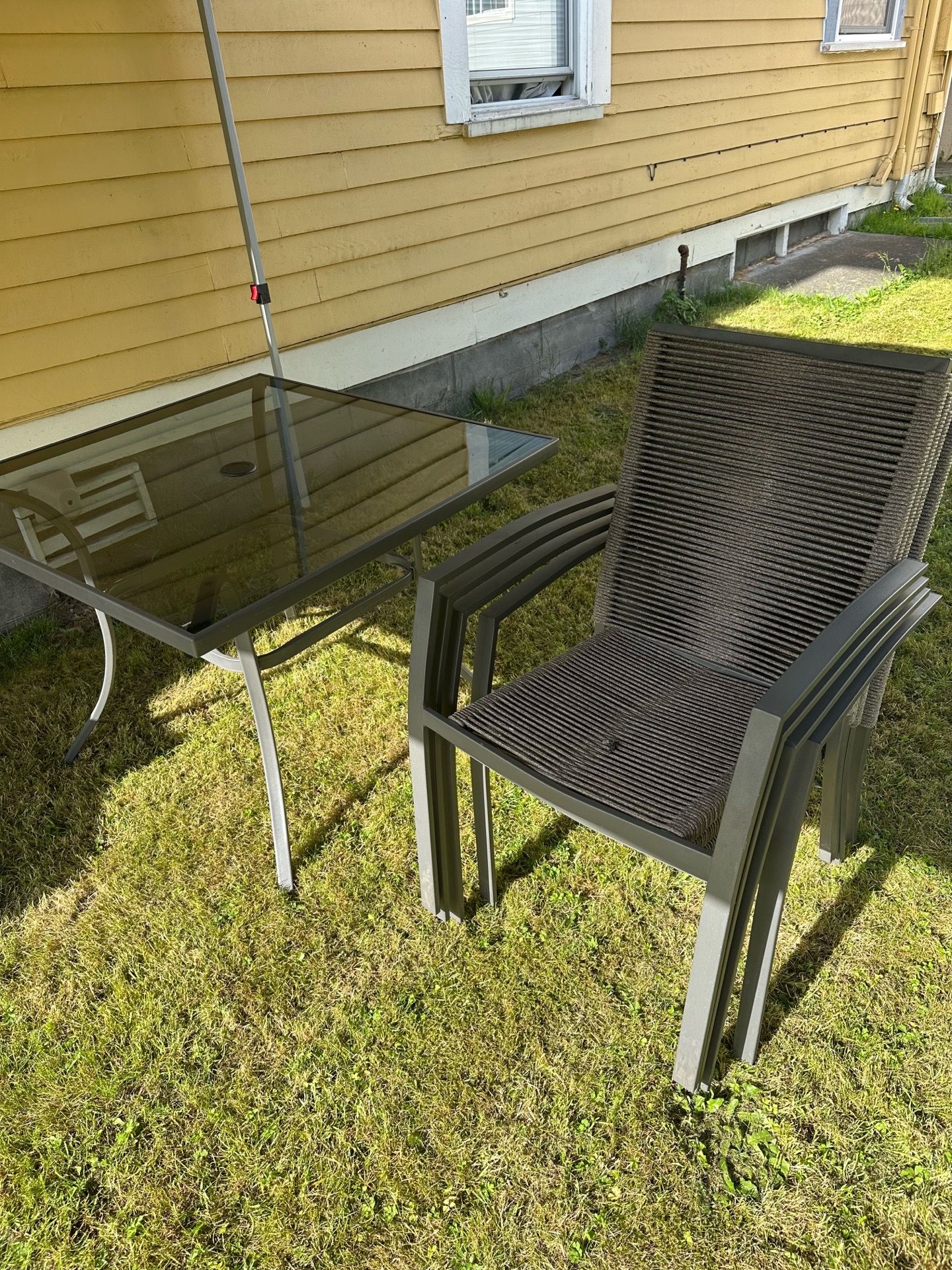 Outdoor Dining Sets for 4 People: Square Table with 4 Chairs — 5-Piece Set (Table and Chairs)