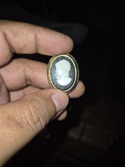 Vintage Black Cameo