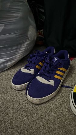 Shoes 15$ each