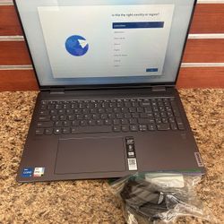 Lenovo 16” Laptop