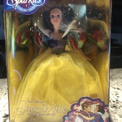 Walt Disney Snow White Doll Special  Sparkles Collection 