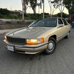 Cadillac Deville 