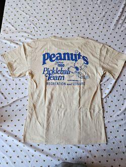 Peanuts Pickleball Team Snoopy graphic t-shirt size M
