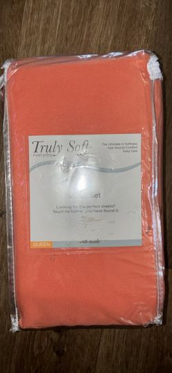 Truly Soft Everyday Queen Sheet Set – Coral