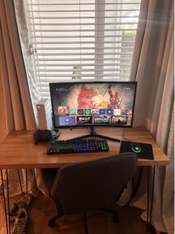 Xbox series s (with monitor keyboard and mouse)