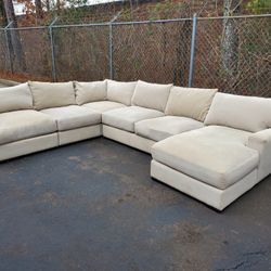 Johnathan Louis Cream Sectional Sofa