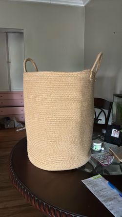 LARGE WOVEN BASKET