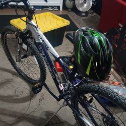 Trek 3700 Aluminum Mountain Bike & Schwinn Helmet