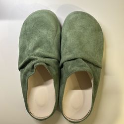 Birkenstock style slippers