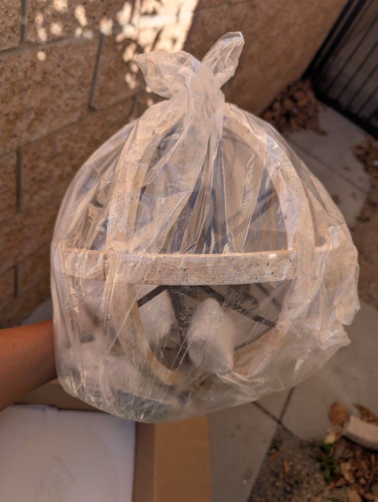 New Sphere Chandelier Light