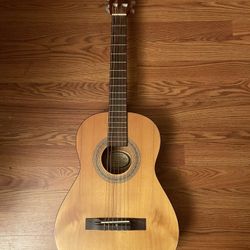 Squier By Fender Classic Guitar Including Carry Bag 