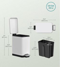 SONGMICS 2.6-Gallon (10 L) Bathroom Trash Can Bin w/ Lid - White