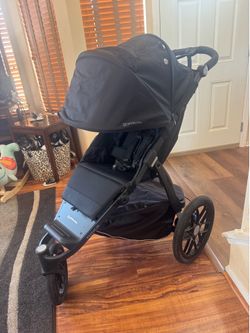 Uppababy ridge v2 jogging stroller