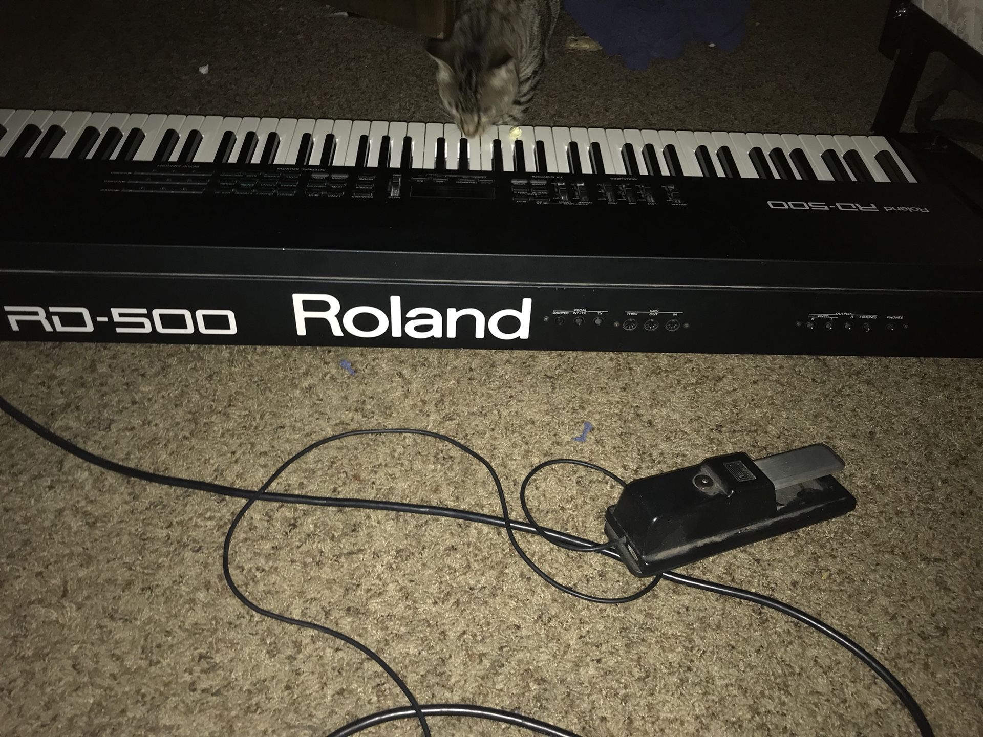 Roland rd 500 keyboard