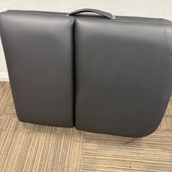 Portable Massage Table