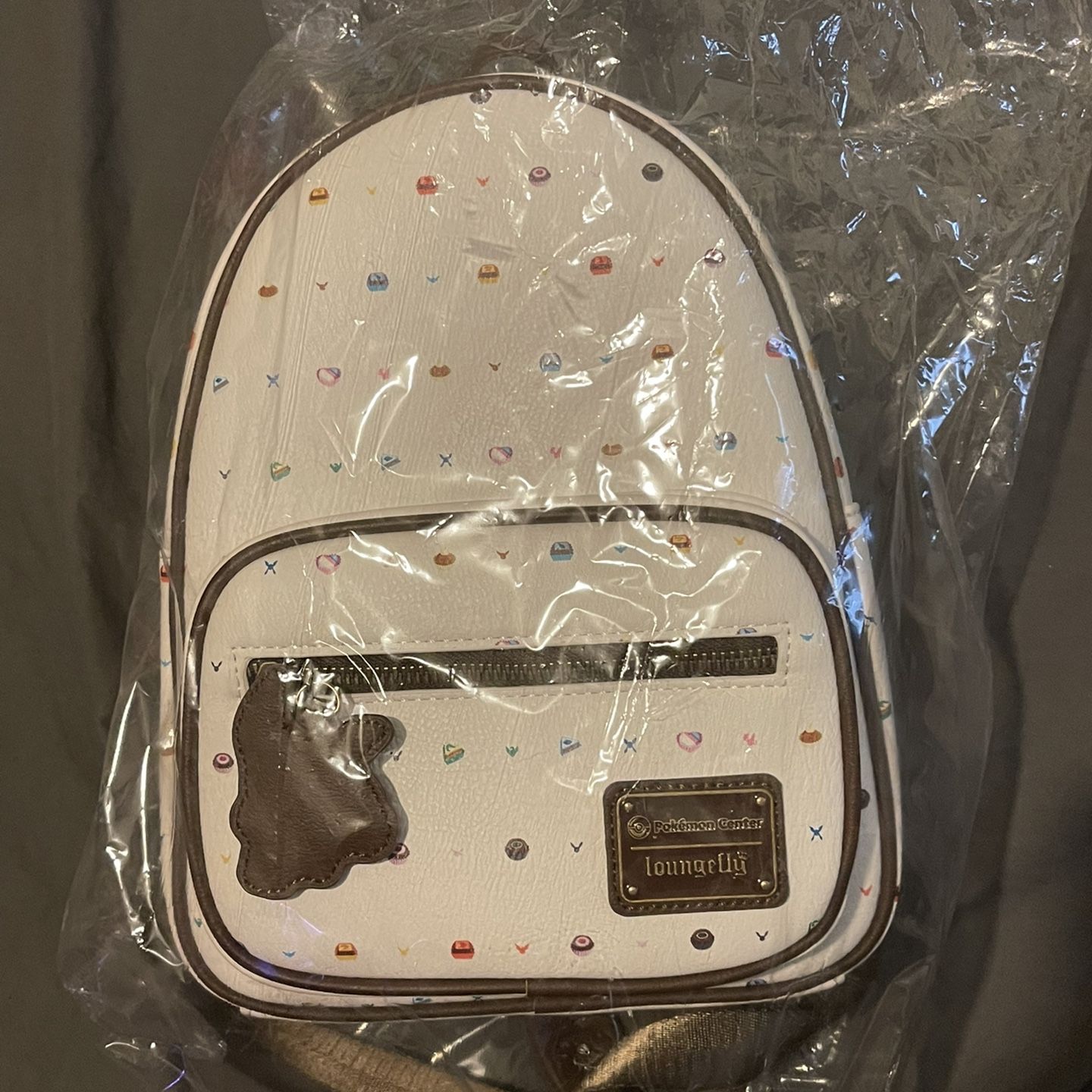 eevee sweet choices mini backpack by loungefly Pokemon All Over Print Backpack, Other/Mixed, Talla única you gotta catch this exclusive mini backpack Loungefly Pokémon Eevee Mini Backpack