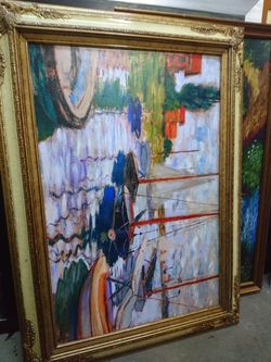 Canvas print in antique style frame