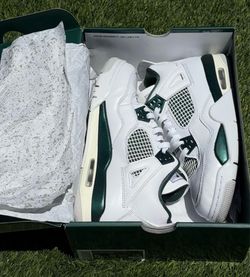 Air Jordan 4 Retro Oxidized Green