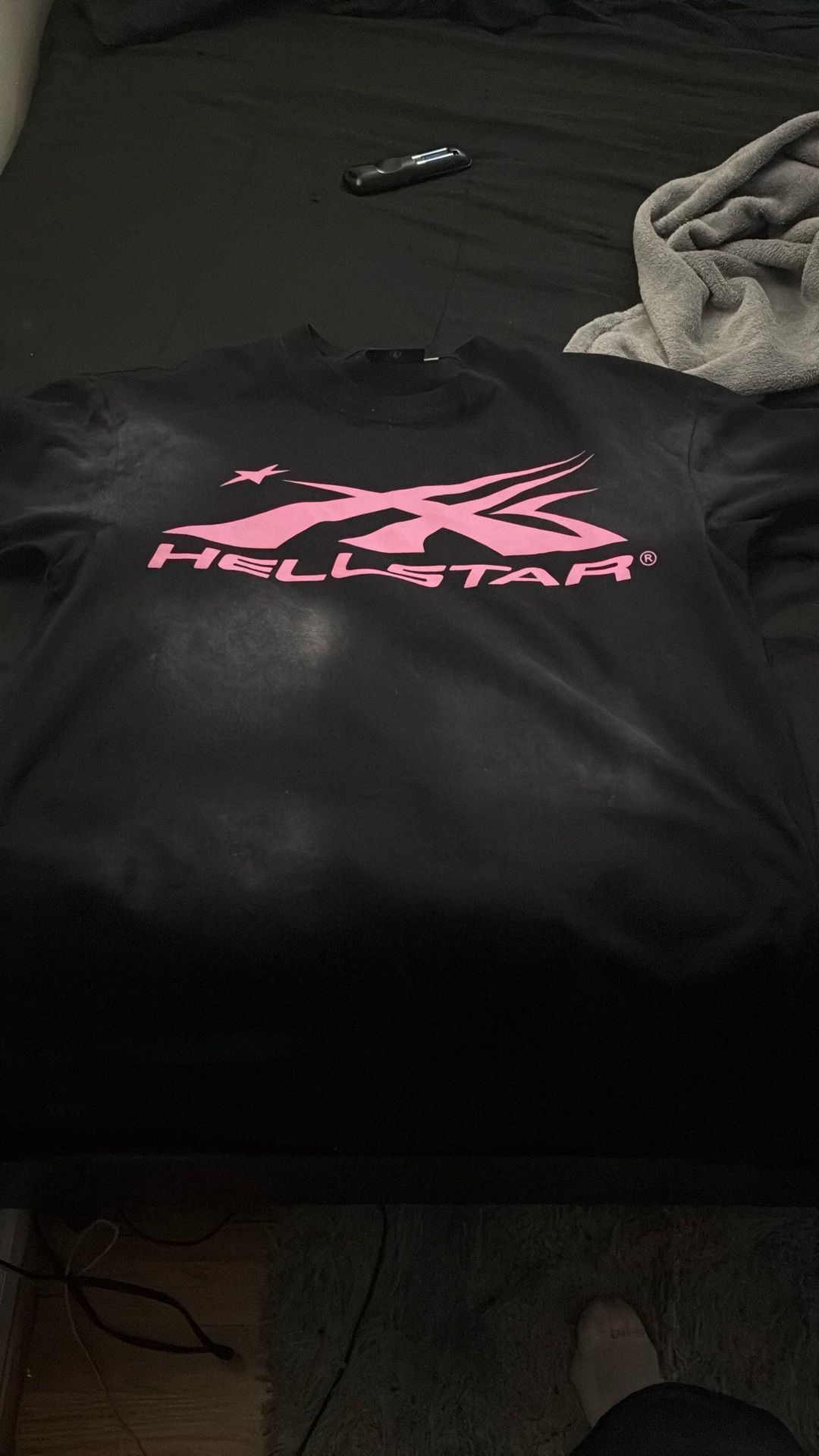 Hellstar T shirt black and pink