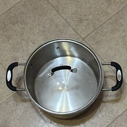 Oneida Immaculate II Stock Pot with Lid Tri-Ply Base 