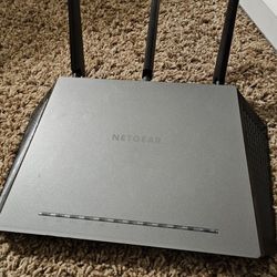 Netgear Nighthawk AC1900 Smart WiFi Router