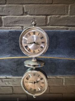 Bulova Art Deco Desk Clock, working perfectly