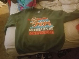 Cali Republic sweatshirt