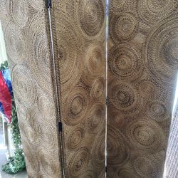 Handcrafted Coiled Seagrass Rope Screen