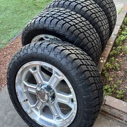 Chevy Silverado Tahoe Yukon rims GMC Sierra Denali Avalanche rines llantas Suburban rims Chevrolet Z71 4x4 rims tires trail boss rims Tires