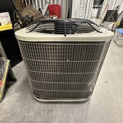 Ac Unit 1 1/2 Ton Used For One Day