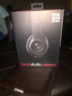 Special Edition Matte Black beats studio wireless