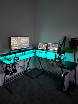 Gaming Desk