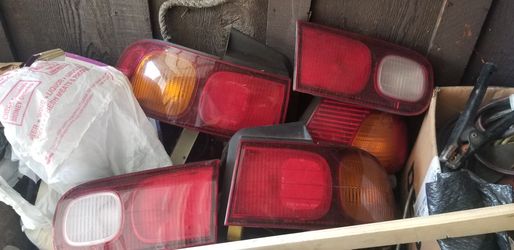 Acura Integra Tail Lights