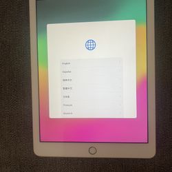 iPad 6th Generation 9.7inch 32gb 