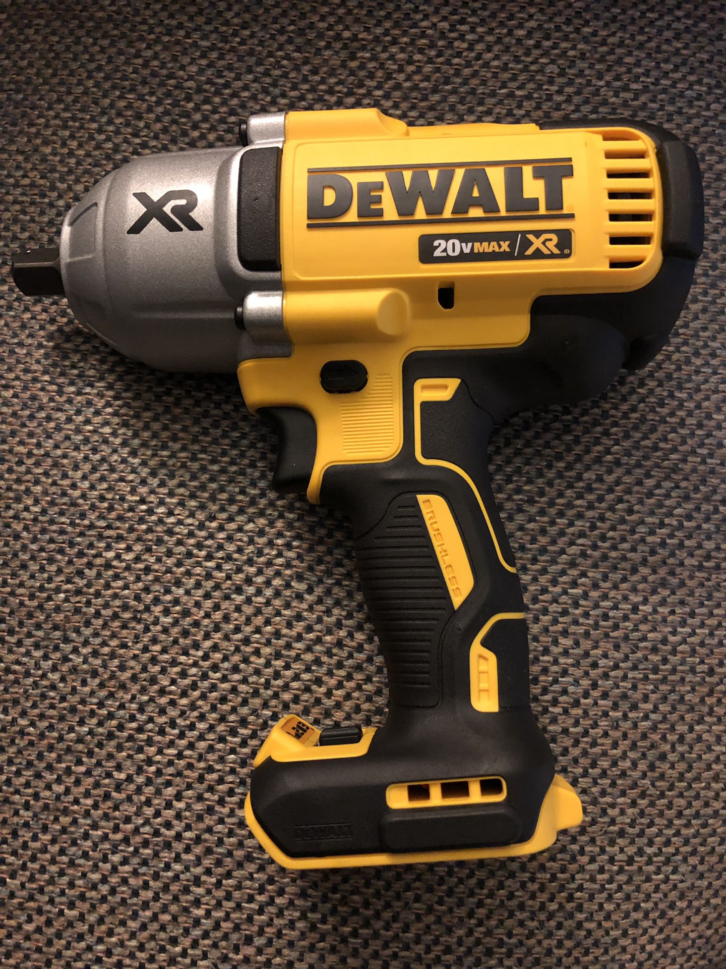 DEWALT 20-Volt Max XR Lithium-Ion 1/2 in. Cordless Impact Wrench Kit with Detent Pin Anvil (Tool-Only)