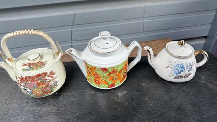 3 Collector  Teapots