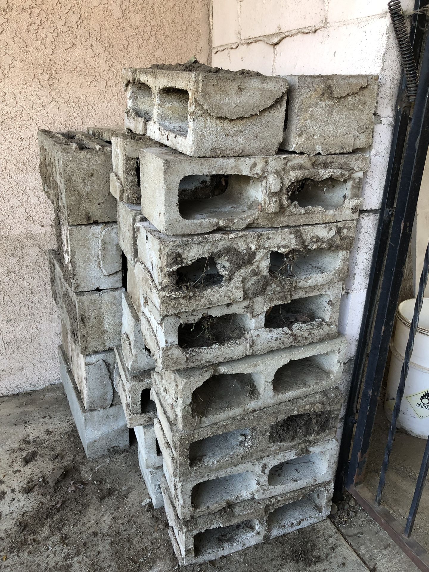 Cinder blocks for sale 38 pieces total. Please message me for pickup ...